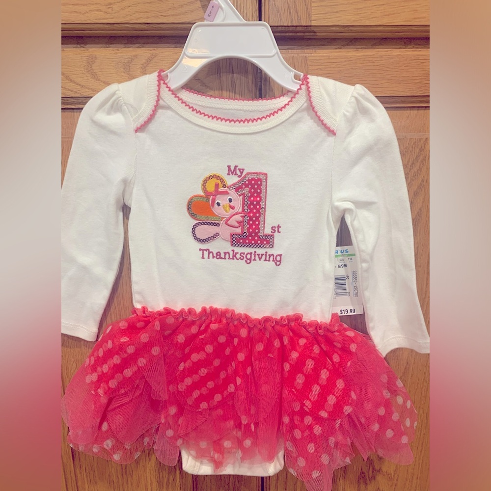 My 1st Thanksgiving tutu onesie. Size 6/9 months.